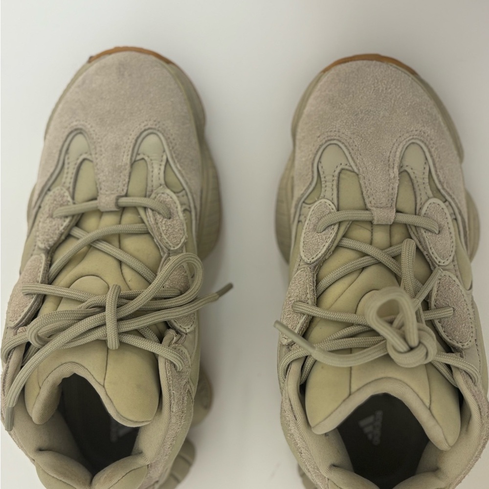 Adidas Yeezy 500 Sneaker size 6